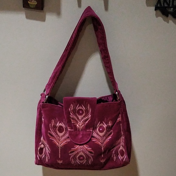 Old Navy Handbags - Burgundy Handbag